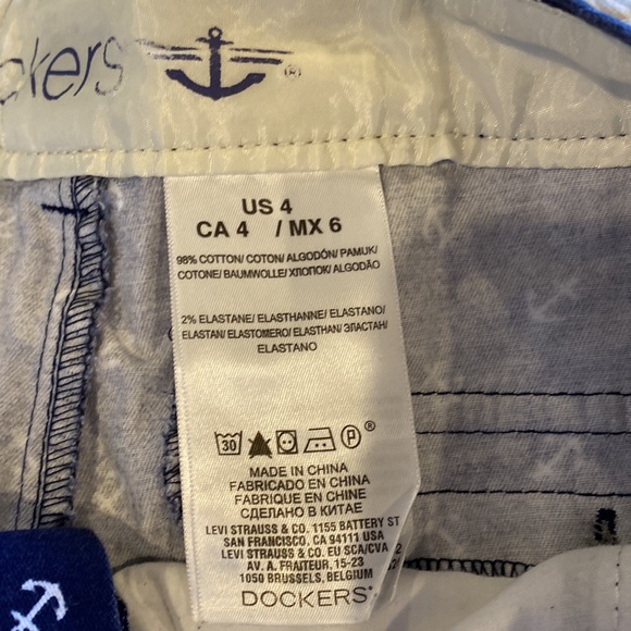 Dockers Anchor Print Shorts - Picture 5 of 6